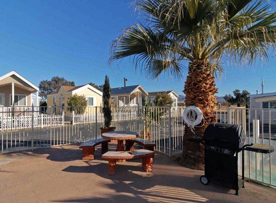 Sunnyvale Garden Suites - Joshua Tree National Park Twentynine Palms Exterior photo