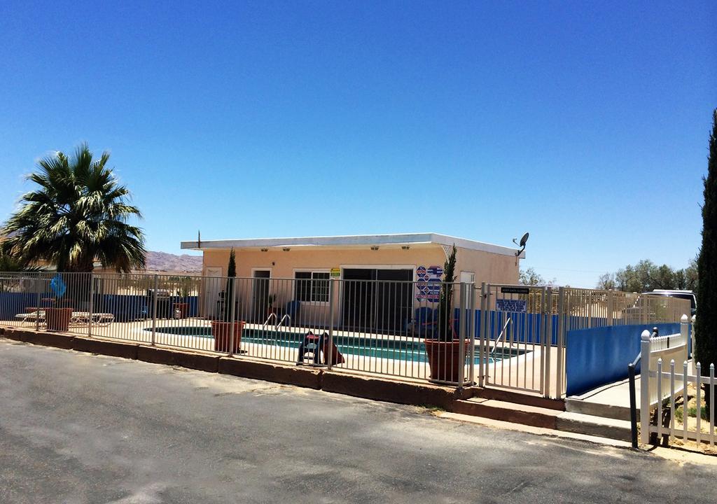 Sunnyvale Garden Suites - Joshua Tree National Park Twentynine Palms Exterior photo