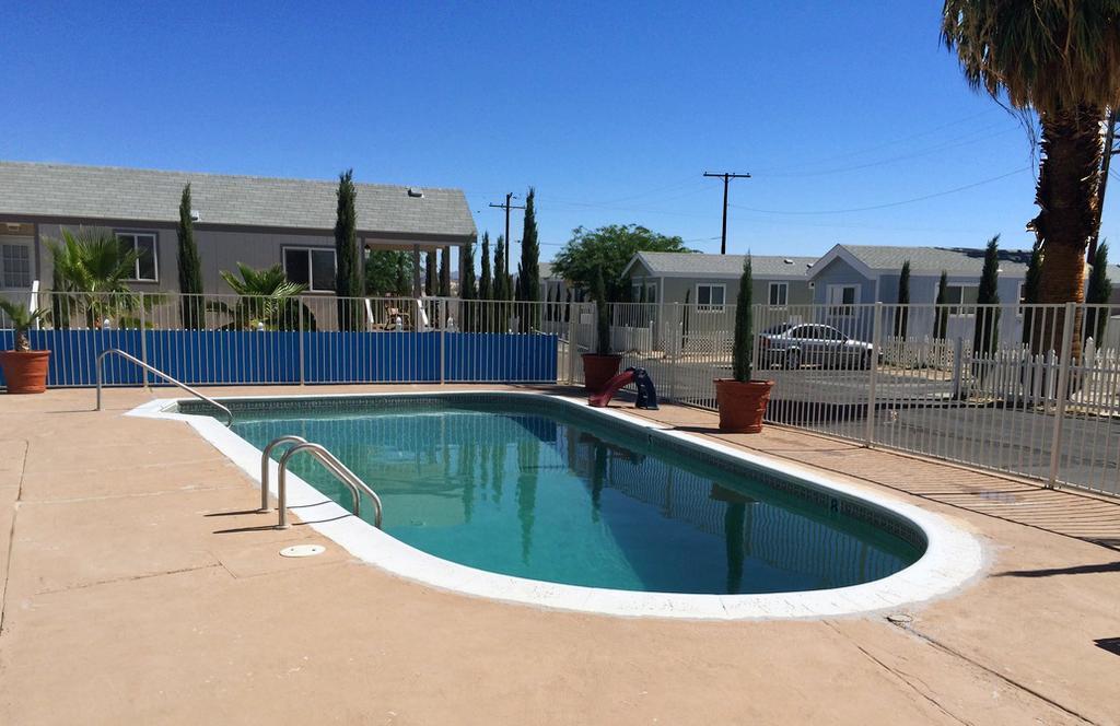 Sunnyvale Garden Suites - Joshua Tree National Park Twentynine Palms Exterior photo