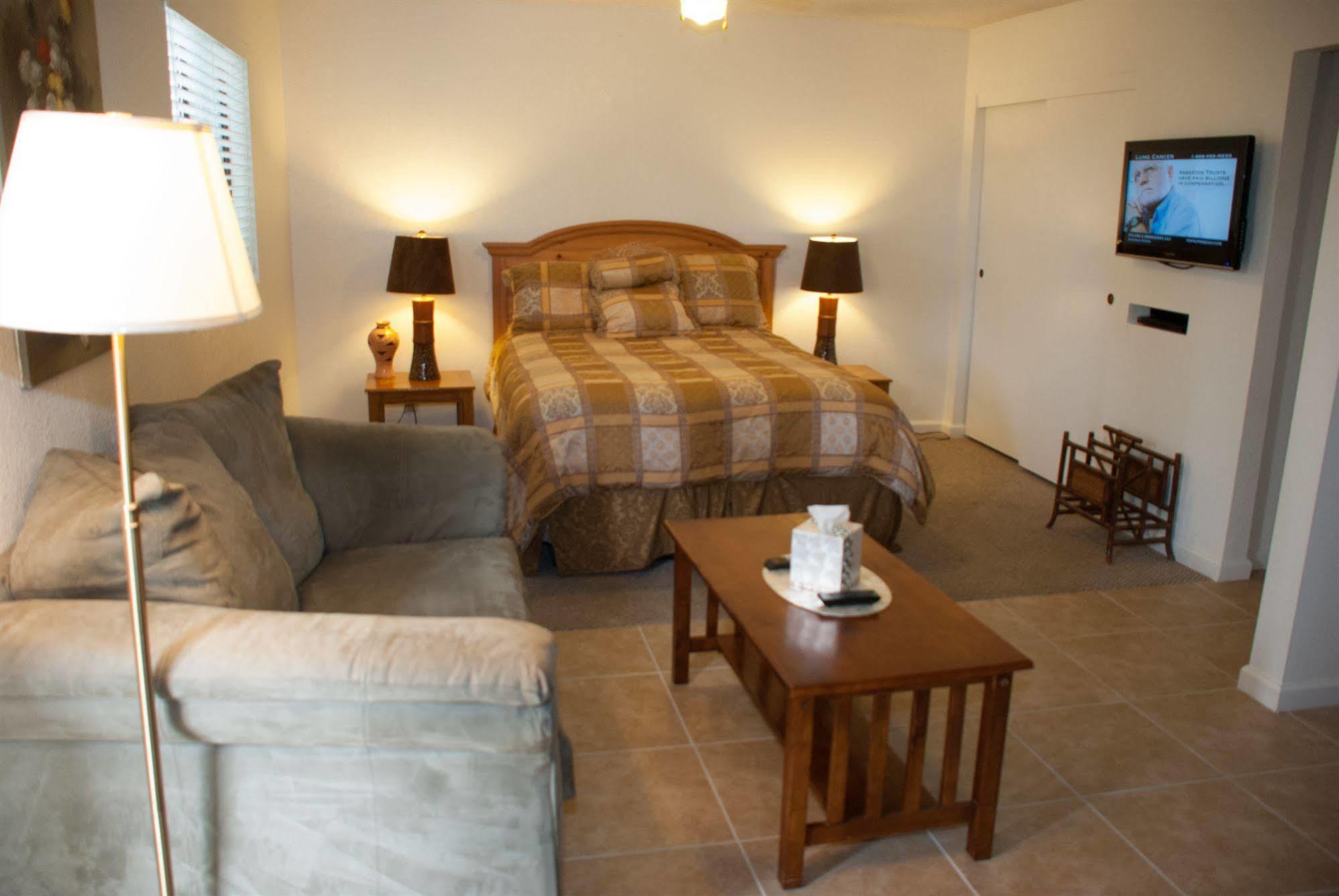 Sunnyvale Garden Suites - Joshua Tree National Park Twentynine Palms Exterior photo