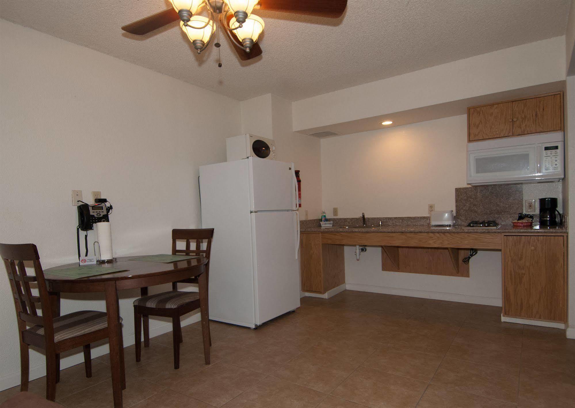 Sunnyvale Garden Suites - Joshua Tree National Park Twentynine Palms Exterior photo