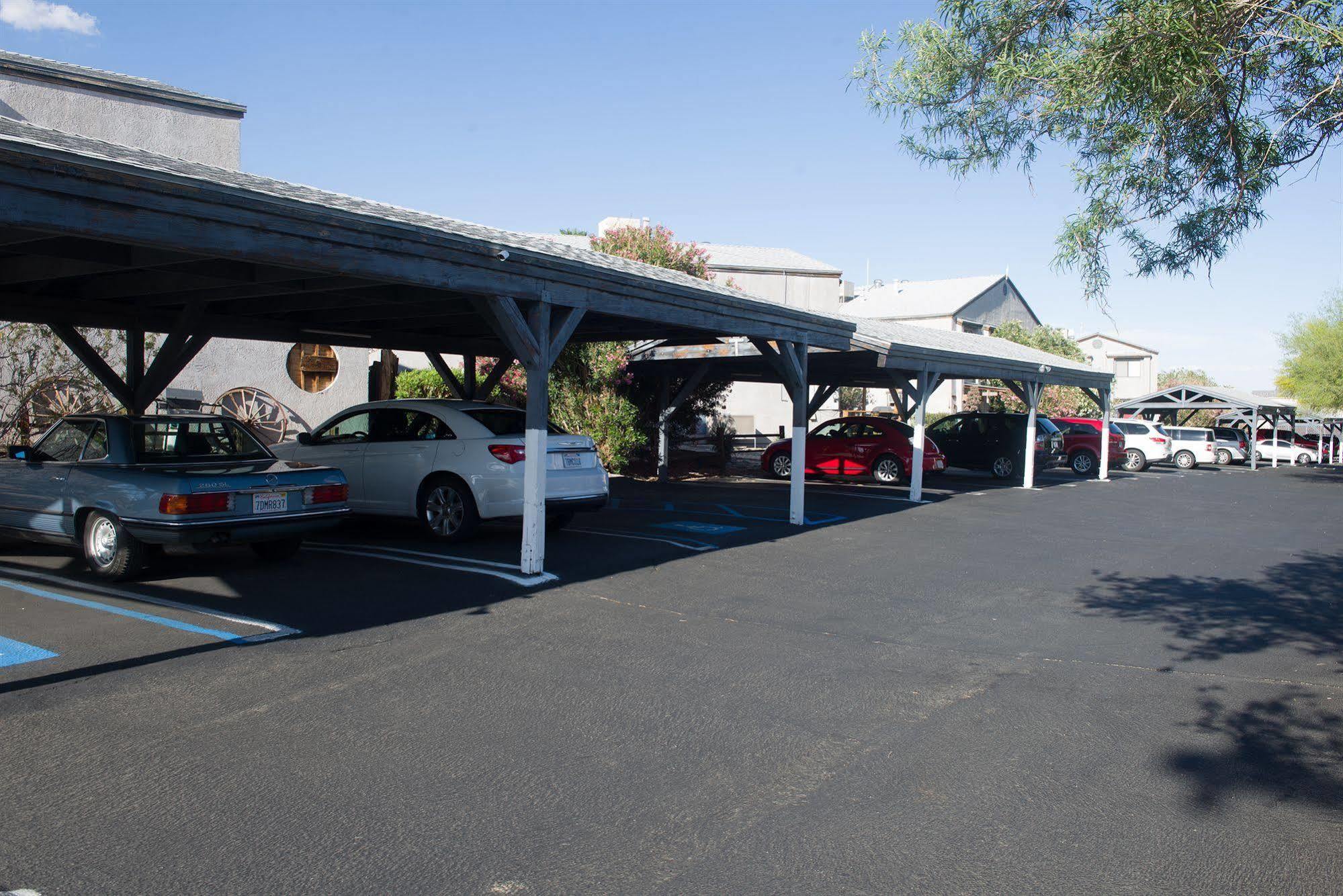 Sunnyvale Garden Suites - Joshua Tree National Park Twentynine Palms Exterior photo