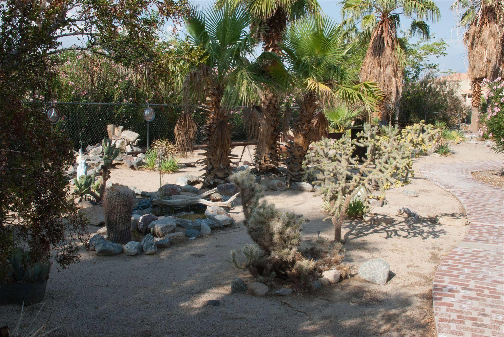 Sunnyvale Garden Suites - Joshua Tree National Park Twentynine Palms Exterior photo